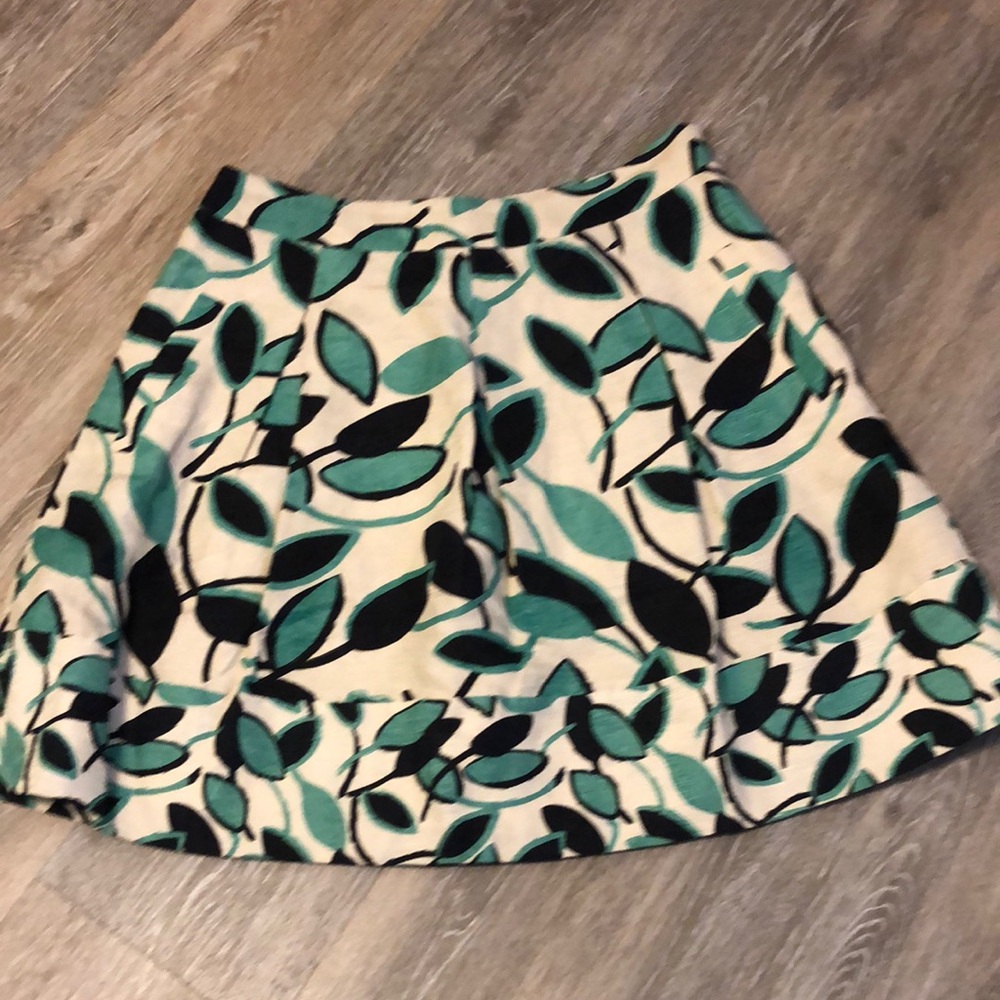 BCBGMAXAZRIA Pleated Leaf filled Skirt